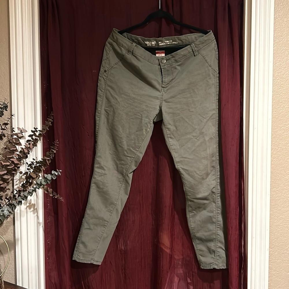 Mossimo Supply Co